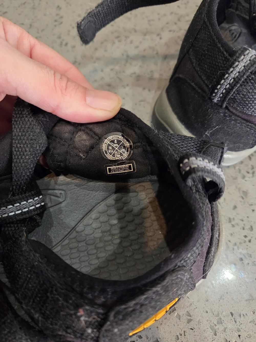 KEEN Kids' Black Outdoor Sandals - Secure Elastic Lace